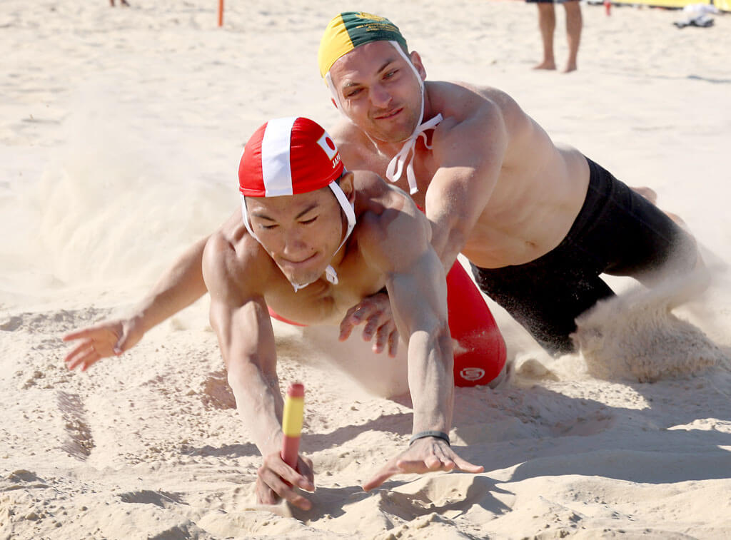 Shogo Horie competing in beach flags